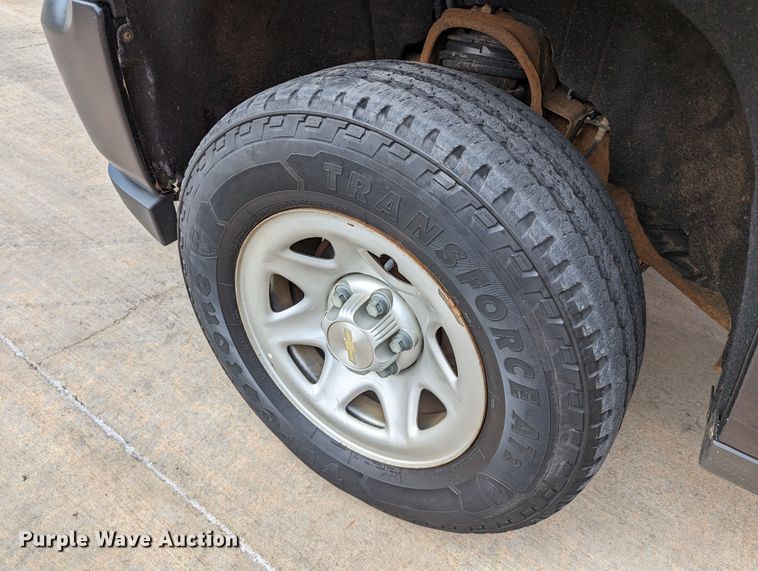 image for item DR6865 2016 Chevrolet Silverado 1500  Double Cab pickup truck