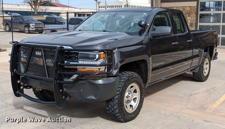 image for item DR6866 2016  Chevrolet Silverado 1500  Double Cab pickup truck