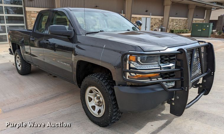 image for item DR6866 2016  Chevrolet Silverado 1500  Double Cab pickup truck