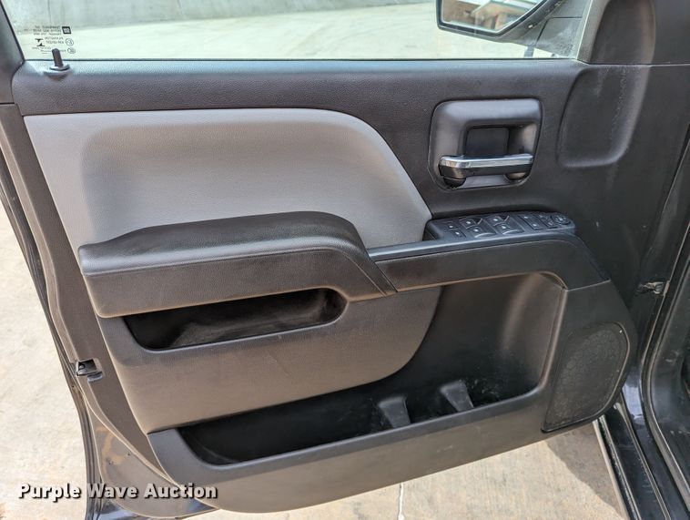 image for item DR6866 2016  Chevrolet Silverado 1500  Double Cab pickup truck