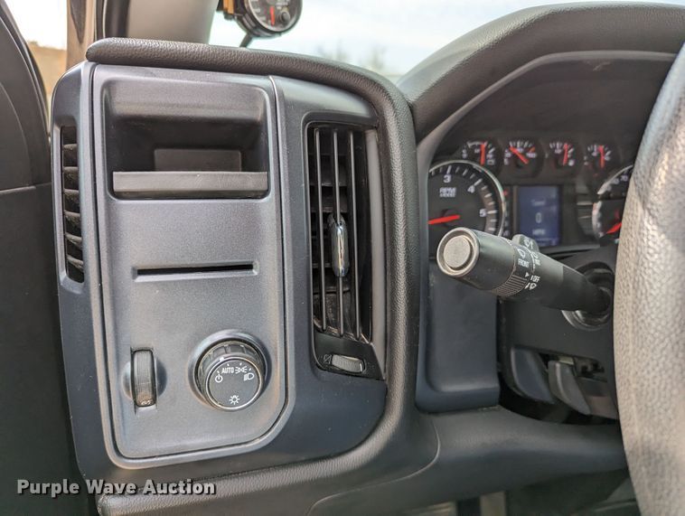 image for item DR6866 2016  Chevrolet Silverado 1500  Double Cab pickup truck