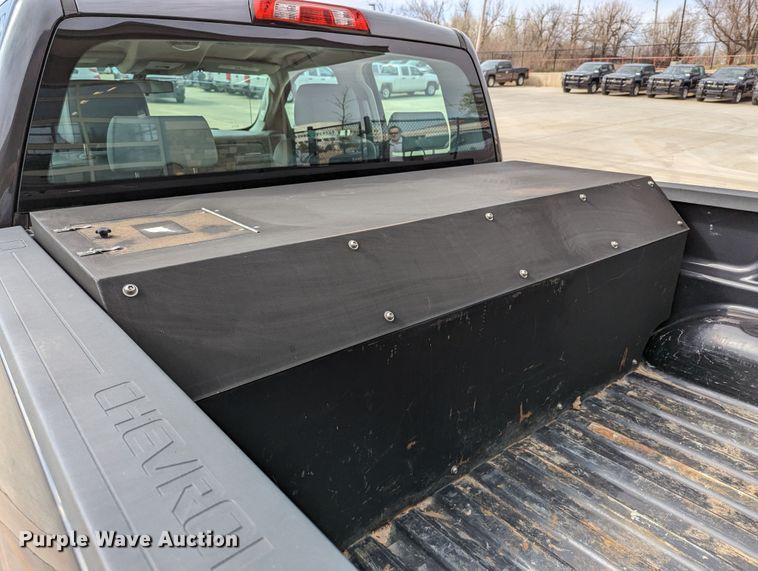 image for item DR6866 2016  Chevrolet Silverado 1500  Double Cab pickup truck