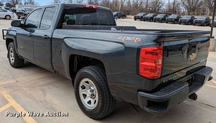 image for item DR6867 2017  Chevrolet Silverado 1500  Double Cab pickup truck