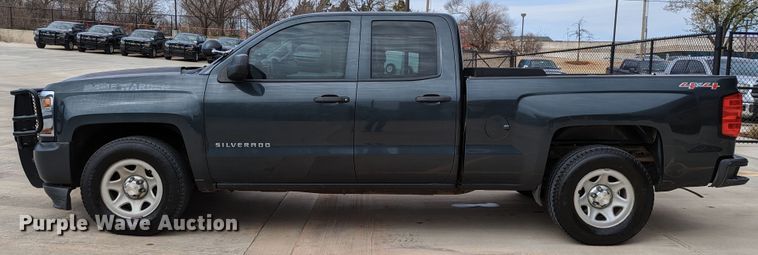 image for item DR6867 2017  Chevrolet Silverado 1500  Double Cab pickup truck