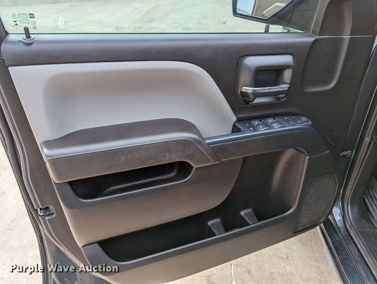 image for item DR6867 2017  Chevrolet Silverado 1500  Double Cab pickup truck