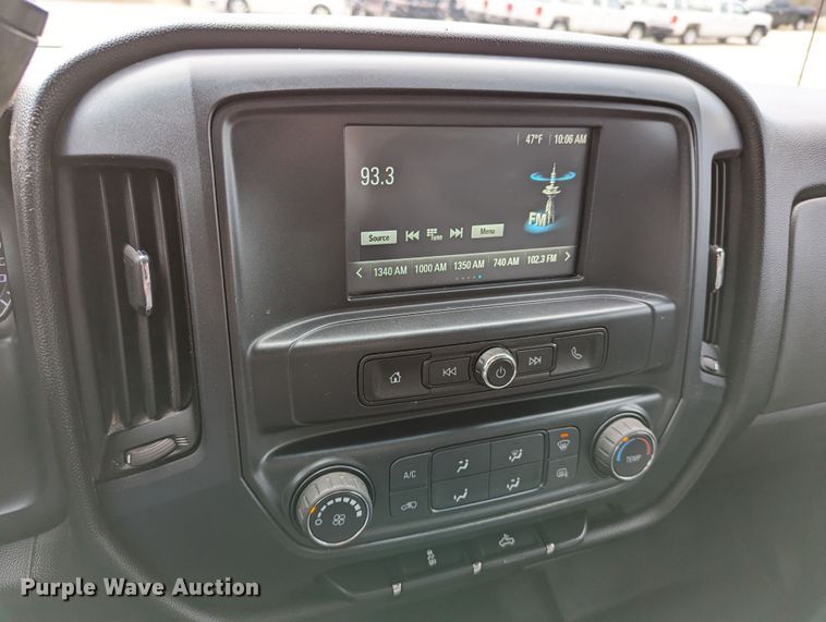 image for item DR6867 2017  Chevrolet Silverado 1500  Double Cab pickup truck