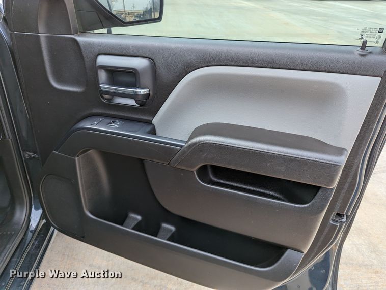 image for item DR6867 2017  Chevrolet Silverado 1500  Double Cab pickup truck