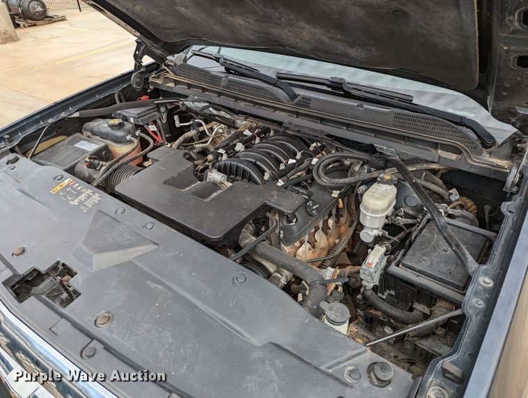 image for item DR6867 2017  Chevrolet Silverado 1500  Double Cab pickup truck