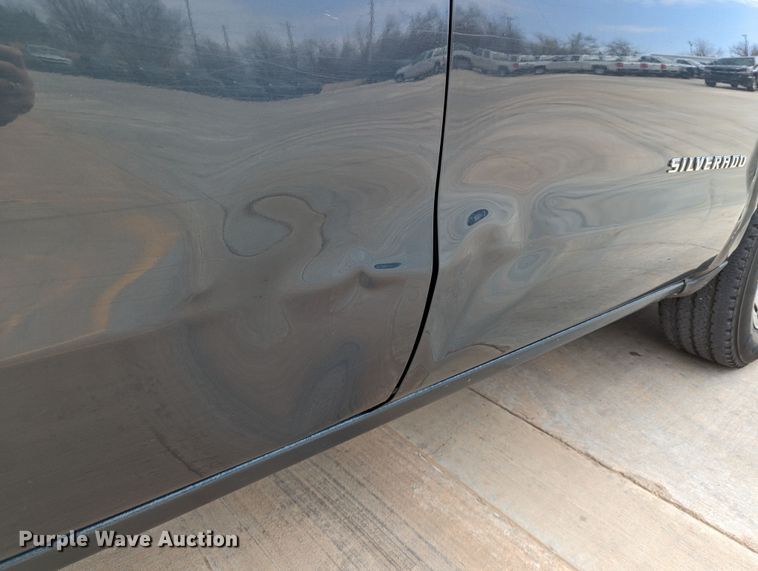 image for item DR6867 2017  Chevrolet Silverado 1500  Double Cab pickup truck