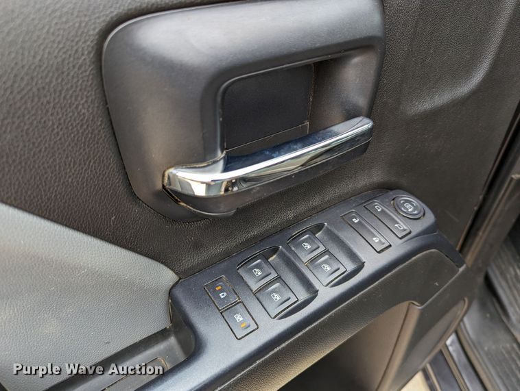 image for item DR6868 2016  Chevrolet Silverado 1500  Double Cab pickup truck