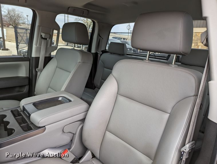 image for item DR6868 2016  Chevrolet Silverado 1500  Double Cab pickup truck