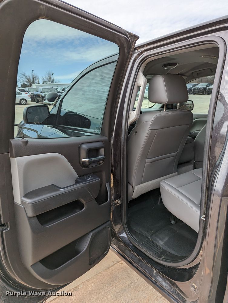 image for item DR6868 2016  Chevrolet Silverado 1500  Double Cab pickup truck