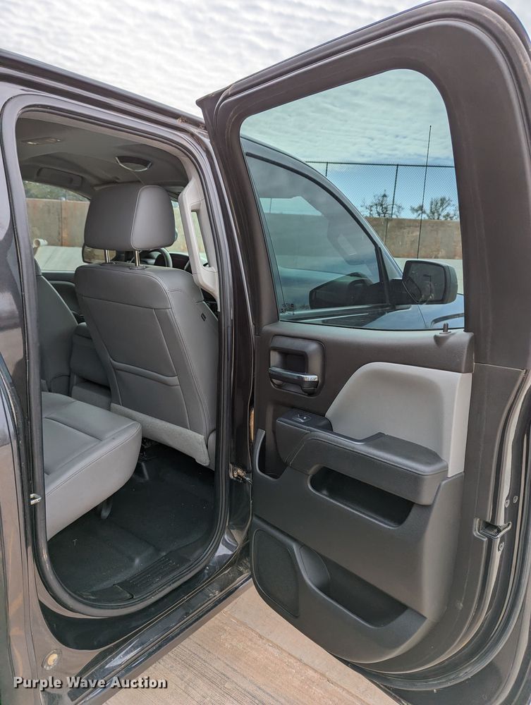 image for item DR6868 2016  Chevrolet Silverado 1500  Double Cab pickup truck