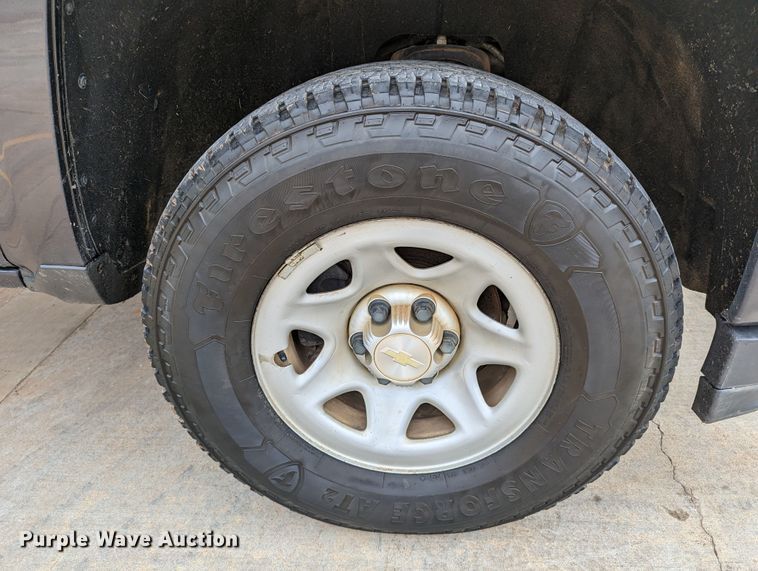 image for item DR6868 2016  Chevrolet Silverado 1500  Double Cab pickup truck