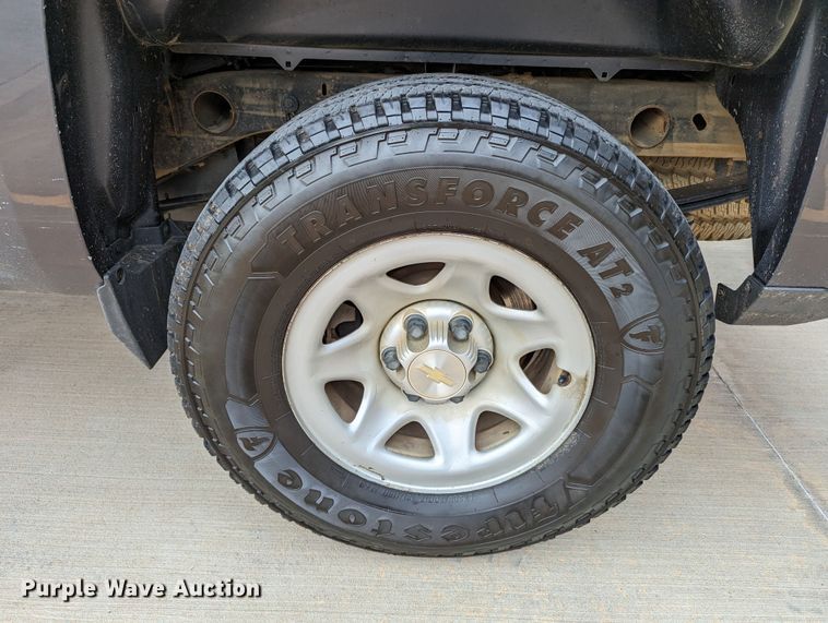 image for item DR6868 2016  Chevrolet Silverado 1500  Double Cab pickup truck