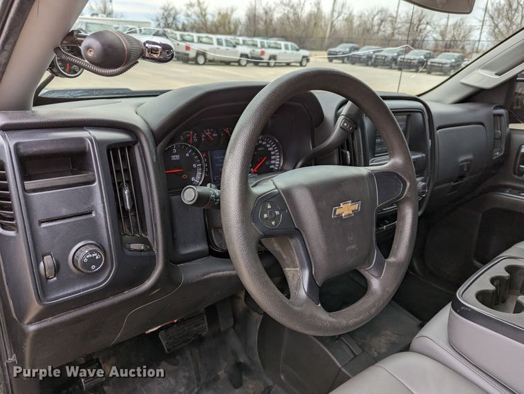 image for item DR6869 2017  Chevrolet Silverado 1500  Double Cab pickup truck