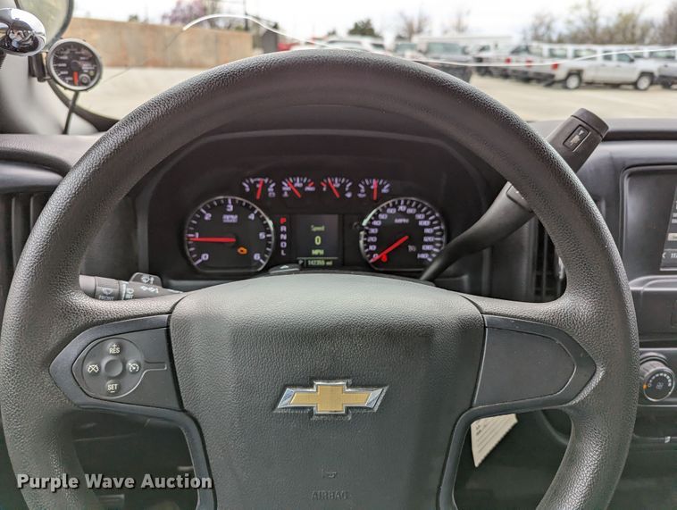 image for item DR6869 2017  Chevrolet Silverado 1500  Double Cab pickup truck