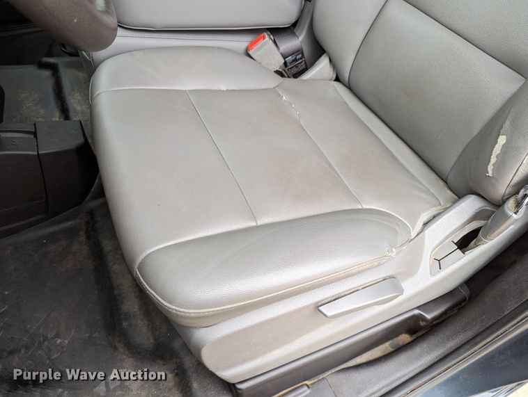 image for item DR6869 2017  Chevrolet Silverado 1500  Double Cab pickup truck