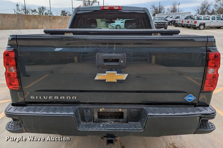 image for item DR6869 2017  Chevrolet Silverado 1500  Double Cab pickup truck