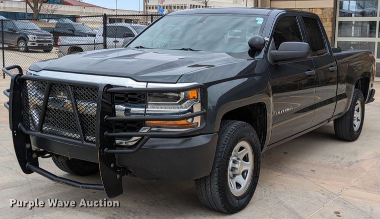 image for item DR6870 2017 Chevrolet Silverado 1500 Double Cab pickup truck