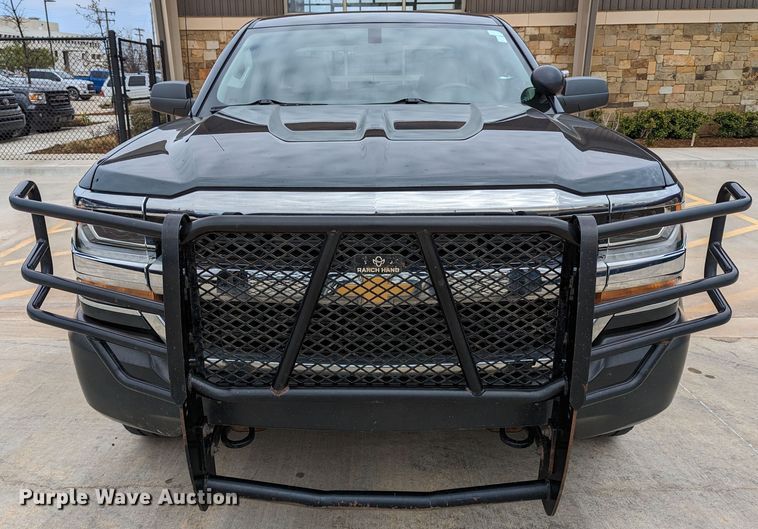 image for item DR6870 2017 Chevrolet Silverado 1500 Double Cab pickup truck