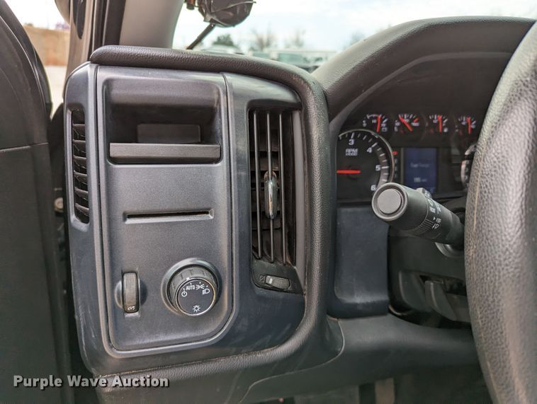 image for item DR6870 2017 Chevrolet Silverado 1500 Double Cab pickup truck