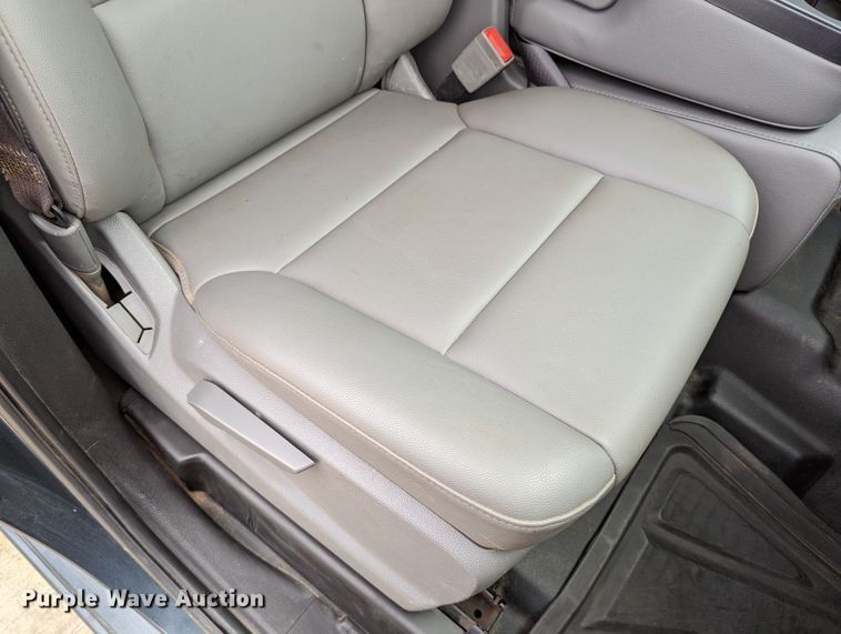 image for item DR6870 2017 Chevrolet Silverado 1500 Double Cab pickup truck