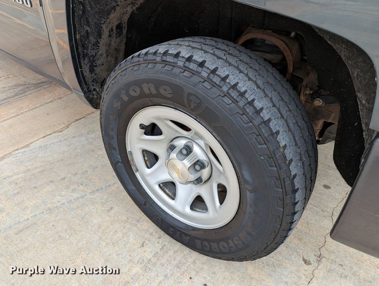 image for item DR6870 2017 Chevrolet Silverado 1500 Double Cab pickup truck