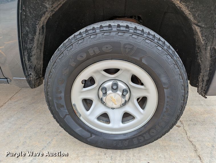 image for item DR6870 2017 Chevrolet Silverado 1500 Double Cab pickup truck