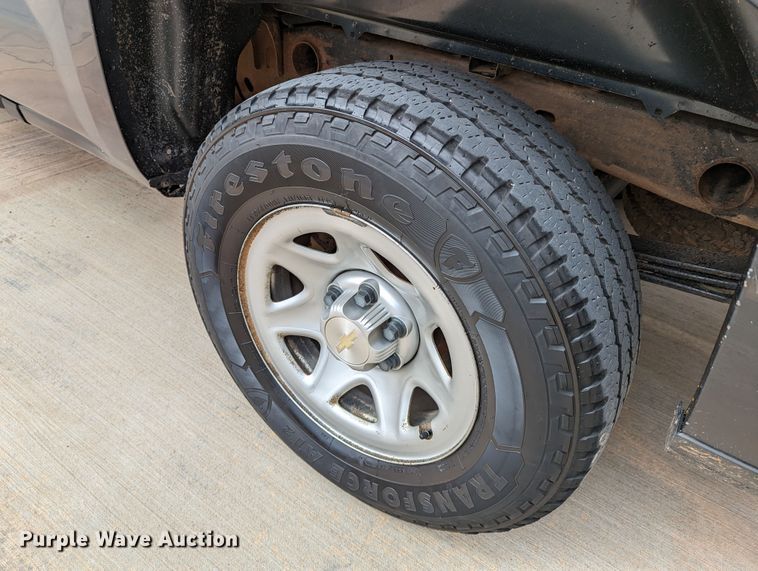 image for item DR6870 2017 Chevrolet Silverado 1500 Double Cab pickup truck