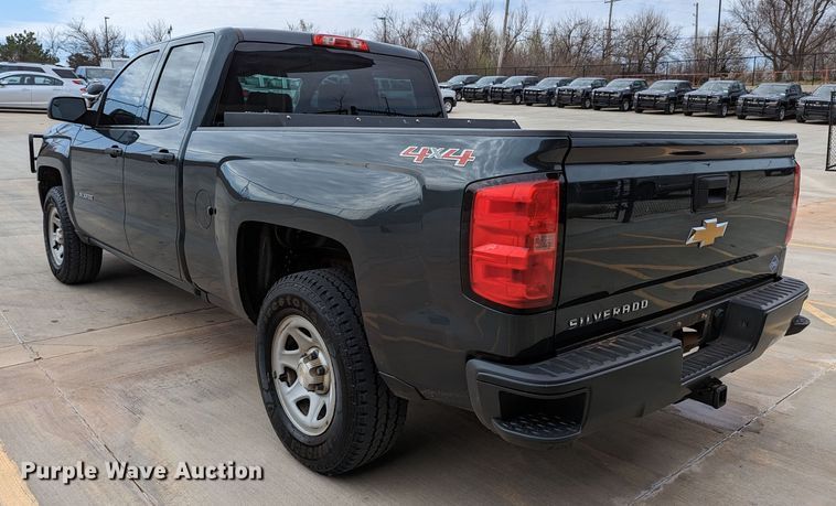 image for item DR6871 2017  Chevrolet Silverado 1500  Double Cab pickup truck