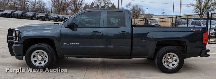 image for item DR6871 2017  Chevrolet Silverado 1500  Double Cab pickup truck