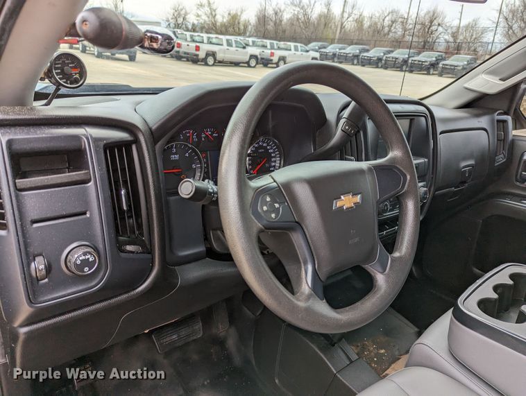 image for item DR6871 2017  Chevrolet Silverado 1500  Double Cab pickup truck