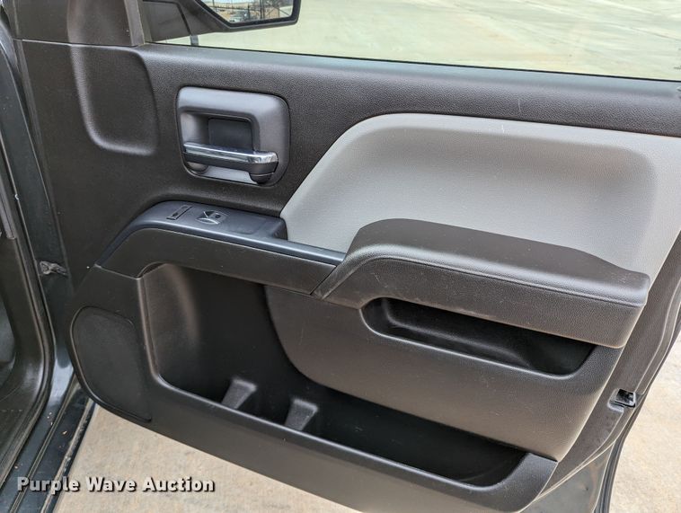 image for item DR6871 2017  Chevrolet Silverado 1500  Double Cab pickup truck