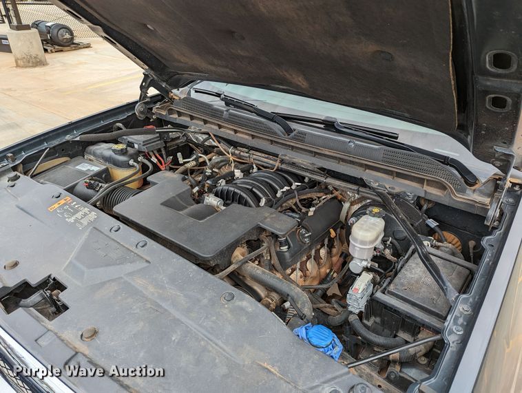 image for item DR6871 2017  Chevrolet Silverado 1500  Double Cab pickup truck