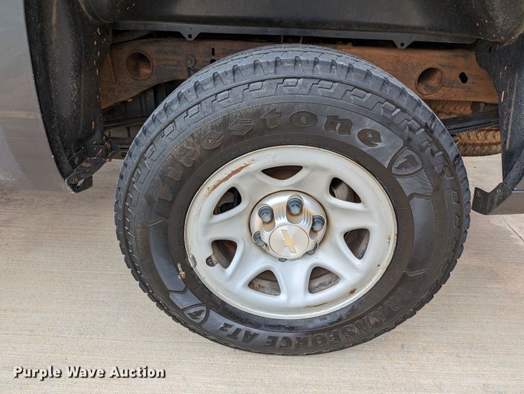 image for item DR6871 2017  Chevrolet Silverado 1500  Double Cab pickup truck