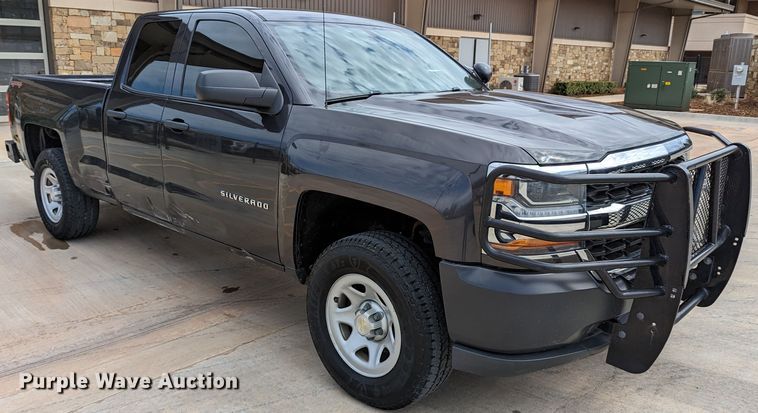 image for item DR6872 2016  Chevrolet Silverado 1500  Double Cab pickup truck