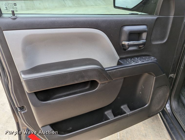 image for item DR6872 2016  Chevrolet Silverado 1500  Double Cab pickup truck