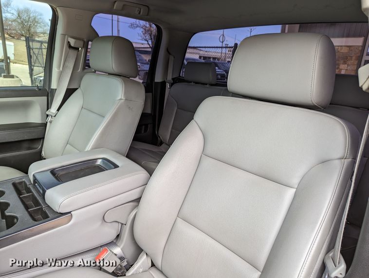 image for item DR6872 2016  Chevrolet Silverado 1500  Double Cab pickup truck