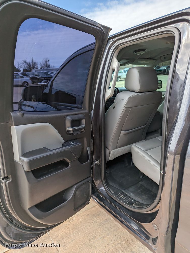 image for item DR6872 2016  Chevrolet Silverado 1500  Double Cab pickup truck