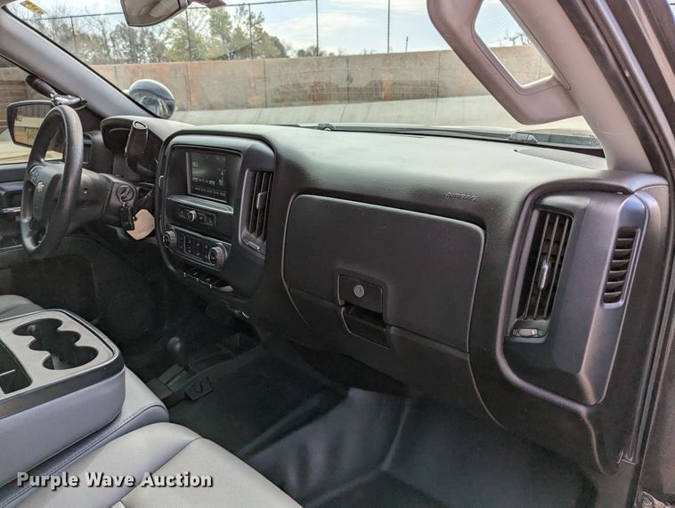 image for item DR6872 2016  Chevrolet Silverado 1500  Double Cab pickup truck