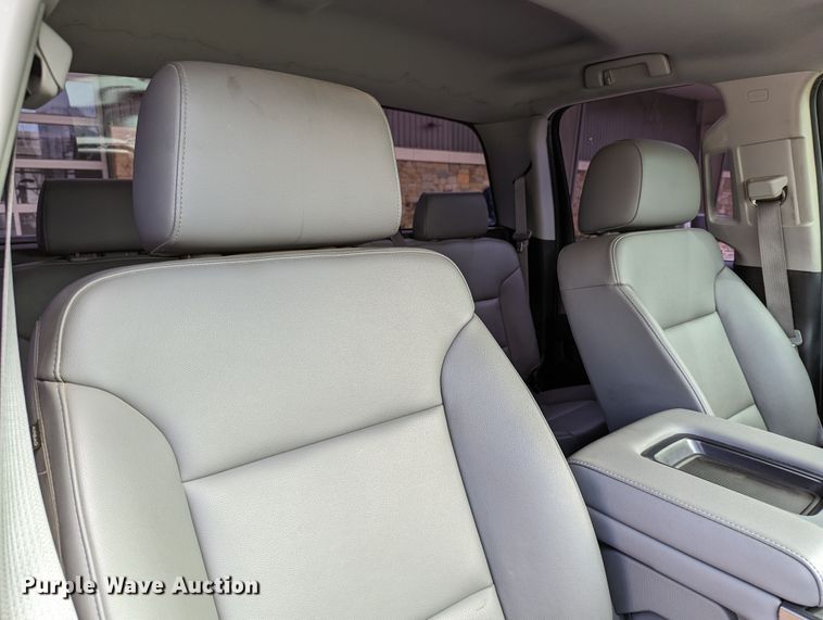 image for item DR6872 2016  Chevrolet Silverado 1500  Double Cab pickup truck