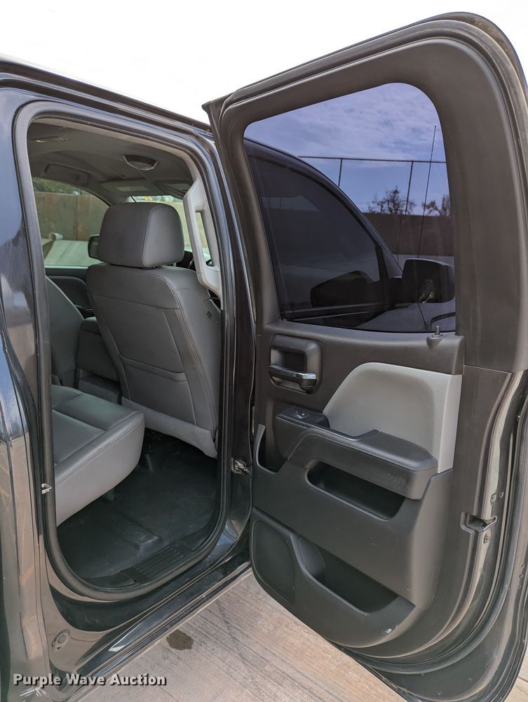 image for item DR6872 2016  Chevrolet Silverado 1500  Double Cab pickup truck