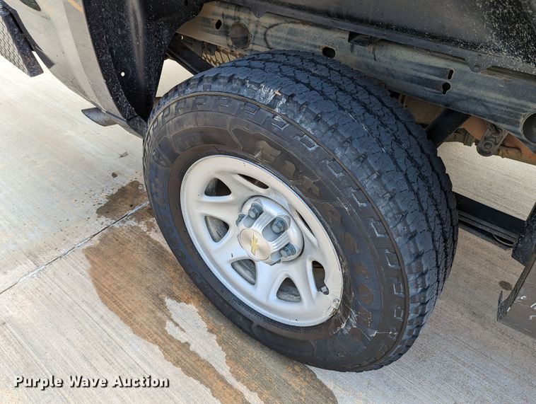 image for item DR6872 2016  Chevrolet Silverado 1500  Double Cab pickup truck