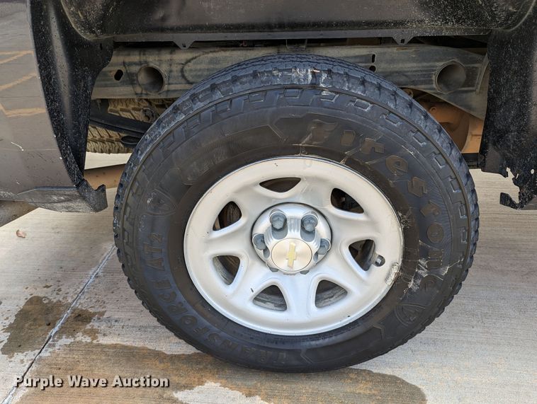 image for item DR6872 2016  Chevrolet Silverado 1500  Double Cab pickup truck