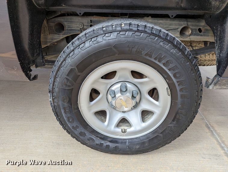 image for item DR6872 2016  Chevrolet Silverado 1500  Double Cab pickup truck