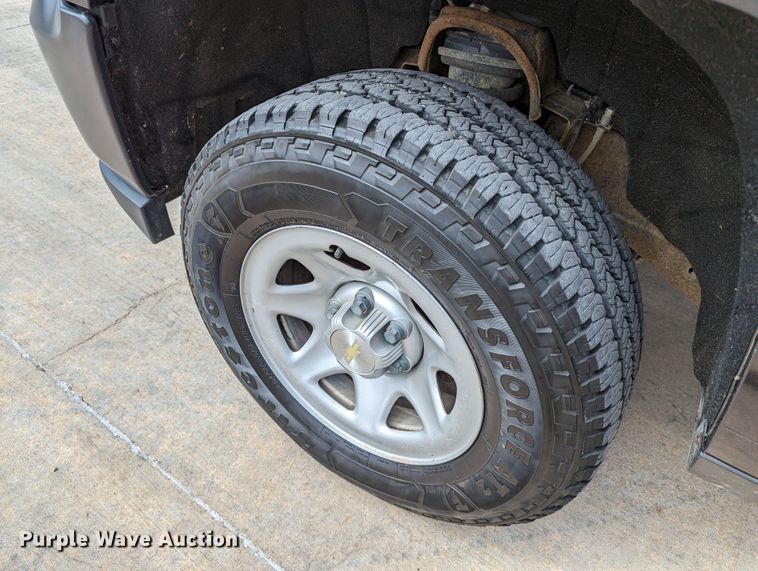 image for item DR6872 2016  Chevrolet Silverado 1500  Double Cab pickup truck