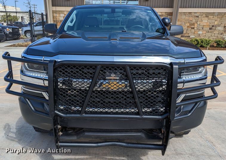 image for item DR6873 2018  Chevrolet Silverado 1500  Double Cab pickup truck