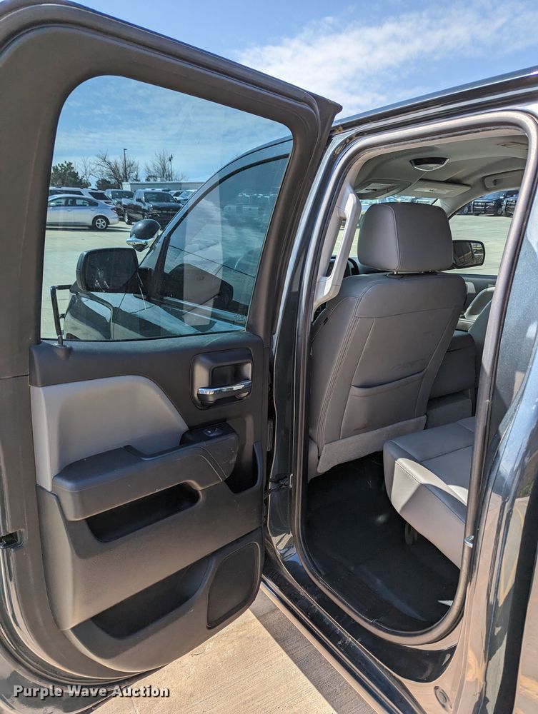 image for item DR6873 2018  Chevrolet Silverado 1500  Double Cab pickup truck