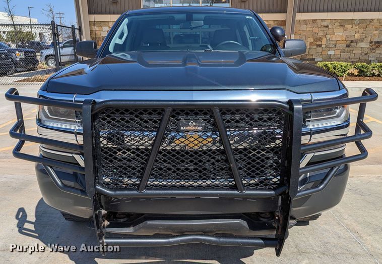 image for item DR6873 2018  Chevrolet Silverado 1500  Double Cab pickup truck